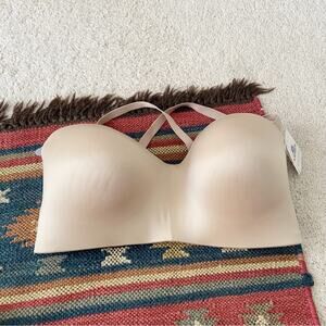 B’tempted By Wacoal Wire Free Contour Future Foundation Strapless Bra Size 38DD